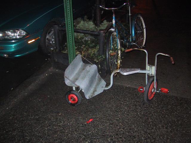 tiny pedicab