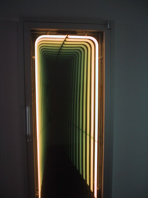 ivan_navarro_artrock.jpg