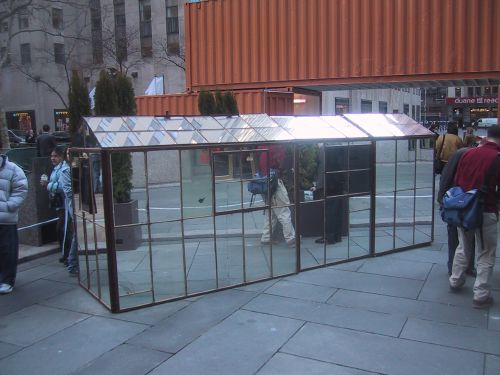 rob_fischer_glass_house.jpg